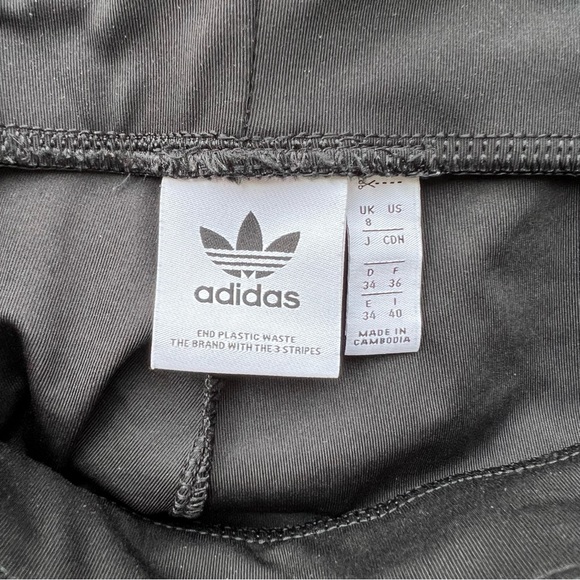 Adicolor Classic Flared Leggings size 4 or XS - Picture 6 of 13